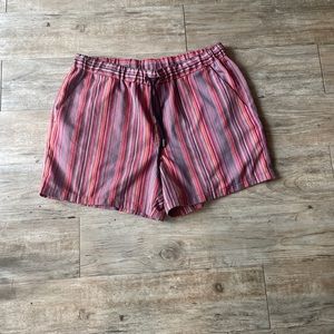 Red multicolored ASOS shorts 
Size: 38